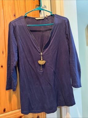 Soft Surroundings Navy Zip-Pendant Three-Quarter Sleeve Top
